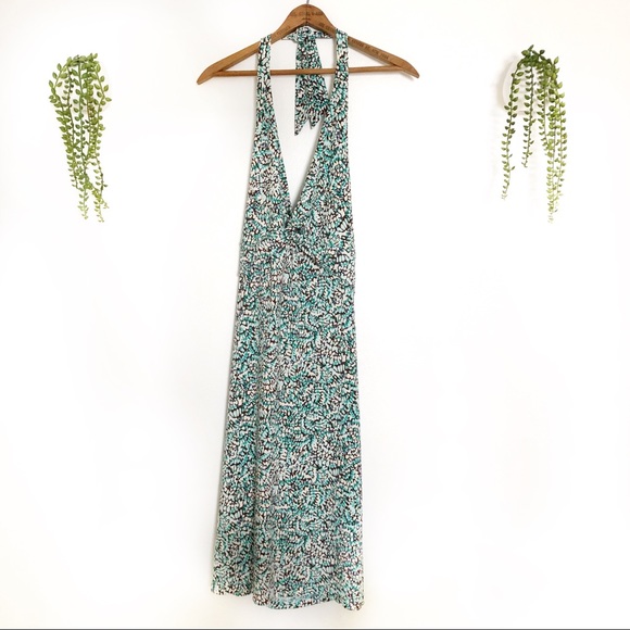 Comfy BCBG MaxAzria Halter Dress - Picture 3 of 6